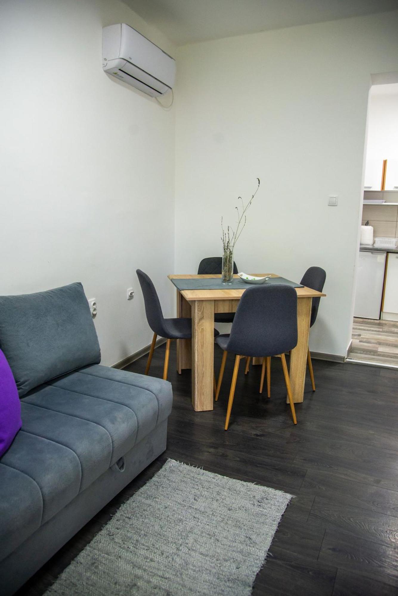 Apartmani Maslacak Vrdnik Zewnętrze zdjęcie