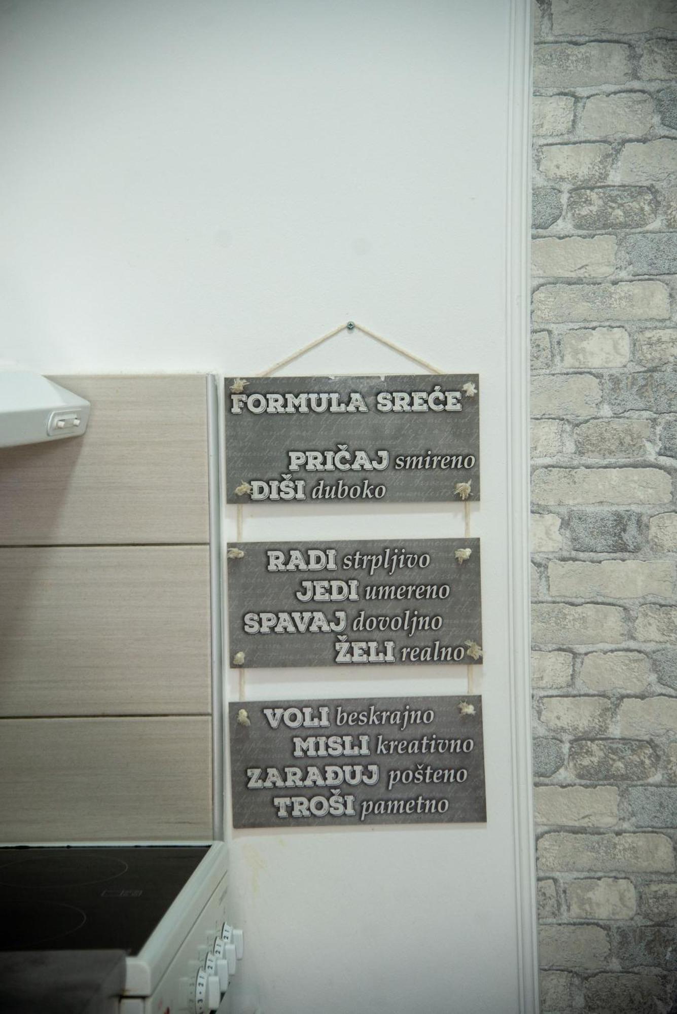 Apartmani Maslacak Vrdnik Zewnętrze zdjęcie