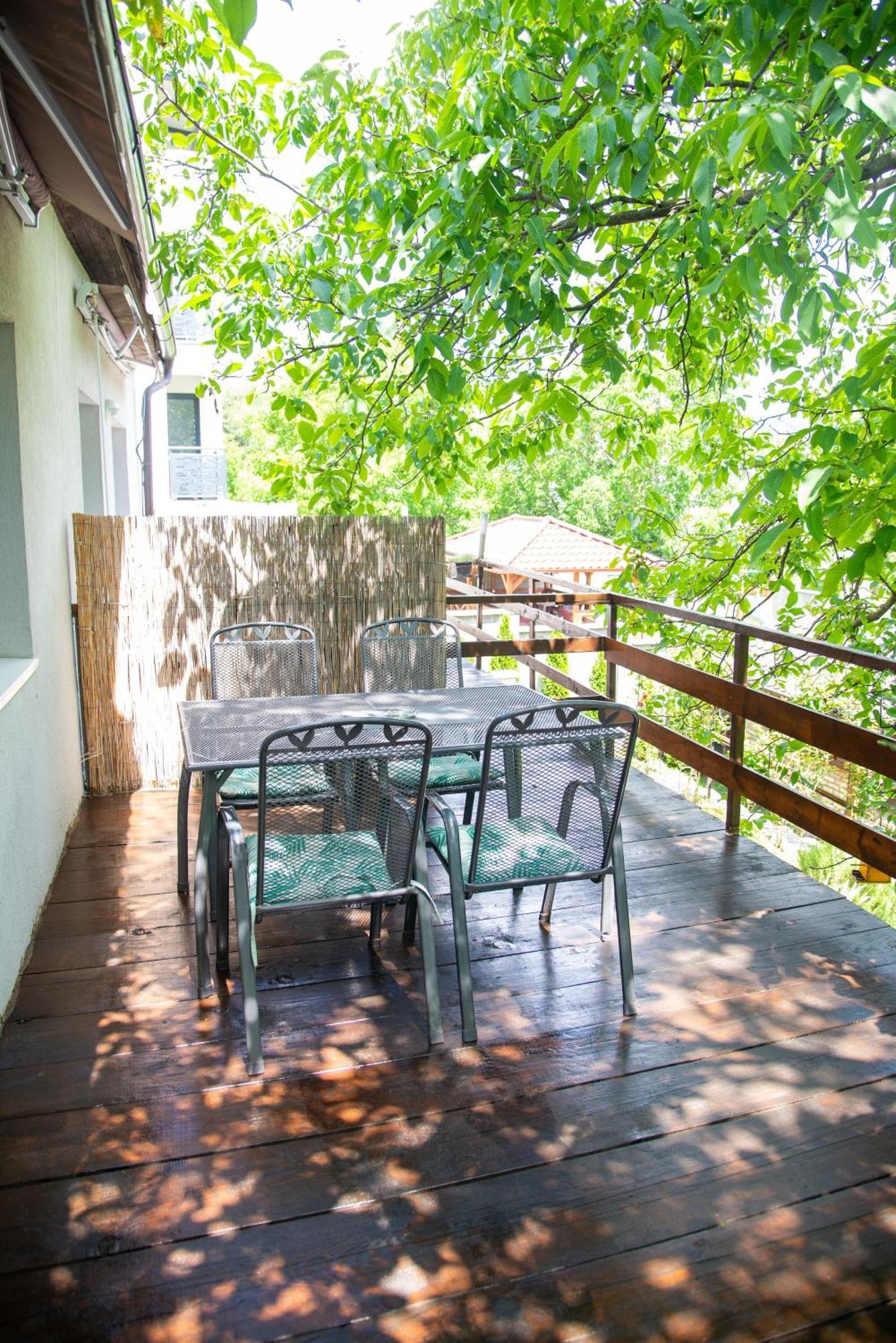 Apartmani Maslacak Vrdnik Zewnętrze zdjęcie