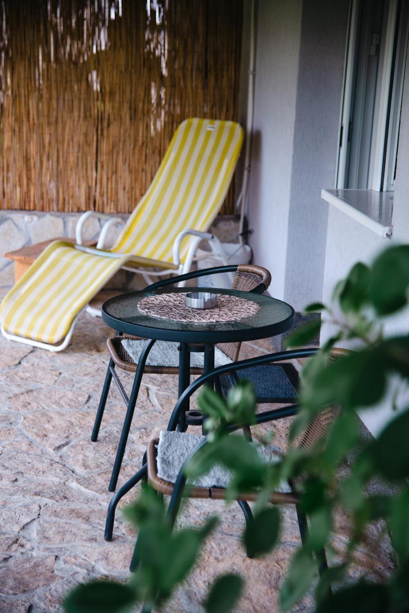 Apartmani Maslacak Vrdnik Zewnętrze zdjęcie